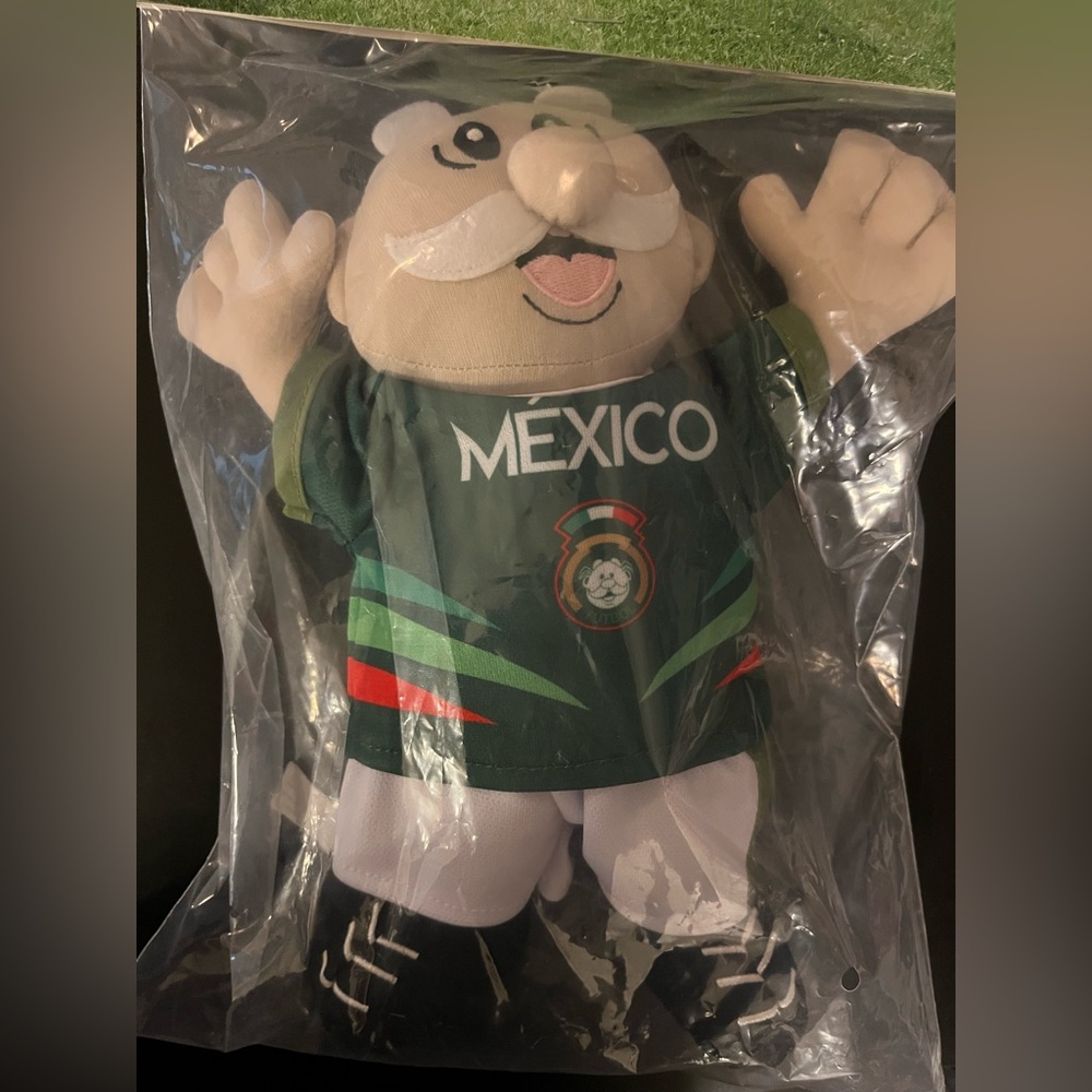 Set of Five Plush Dr. Simi - Picture 8 of 11